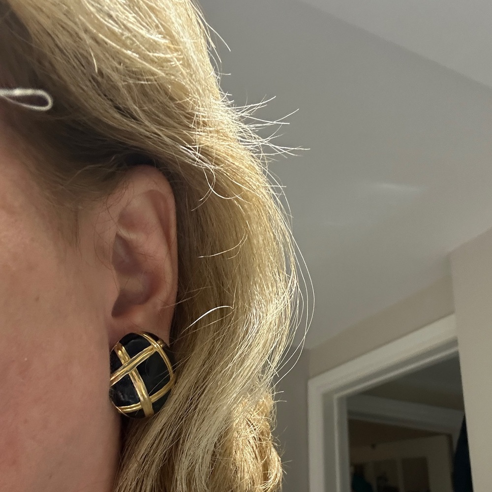 Elegant Black and Gold Earrings Vintage